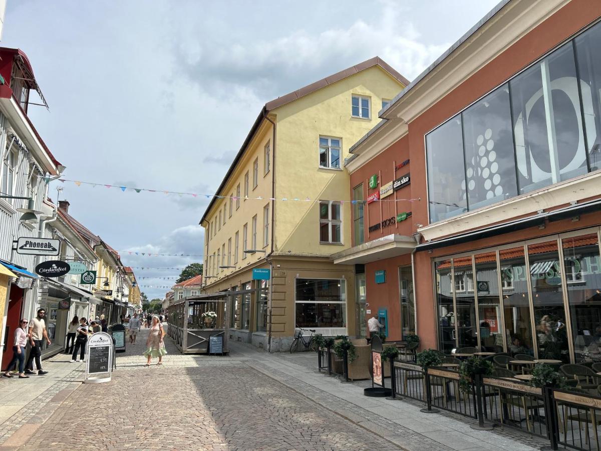 lägenhet på innergården Alingsås Eksteriør bilde